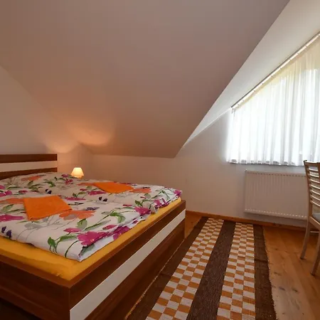 Dita Červený Kláštor