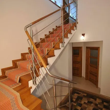 Dita Červený Kláštor